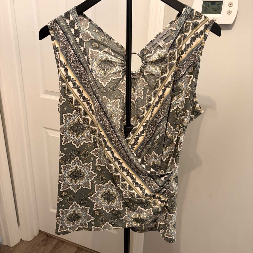 Absolutely Famous Olive Green Paisley Faux-Wrap Surplice Blouse Med